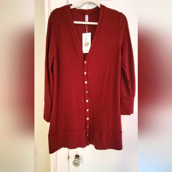 Leo Rosi Sweaters - NWT Cardigan